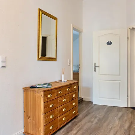 Flut Am Weserstrand Sandstedt