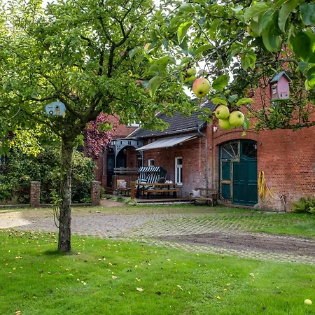 Daire Flut Am Weserstrand