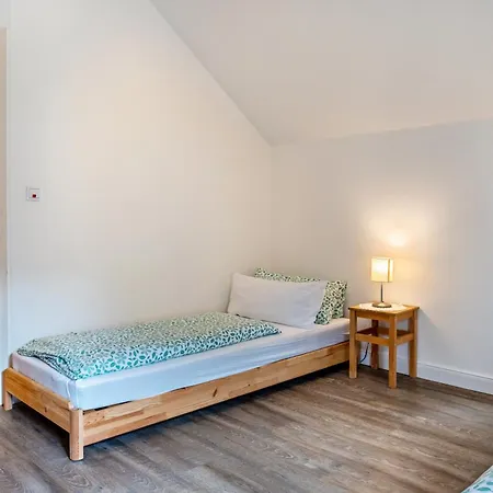 Daire Flut Am Weserstrand Sandstedt